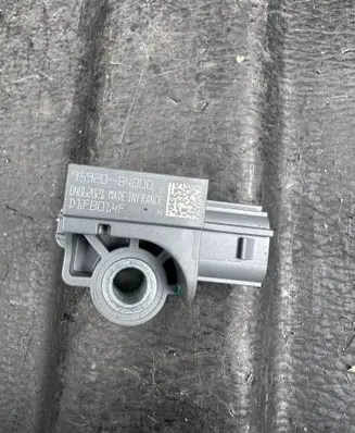 KIA Sportage Airbag deployment crash/impact sensor 95920B4000