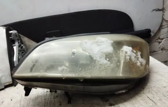 Opel Zafira A Headlight/headlamp 90582021 67716811
