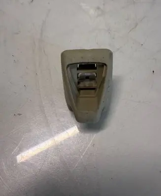 Sun visor clip/hook/bracket