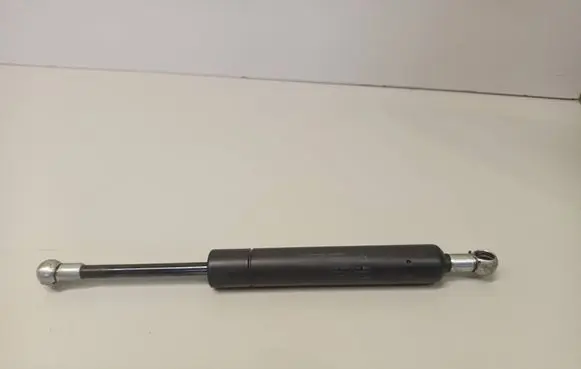 Volvo XC70 Tailgate/trunk strut/damper 8643038