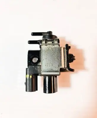 Hyundai Tucson TL Electromagnetic valve LC4