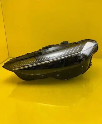 Audi A5 Headlight/headlamp 8B3941033AA