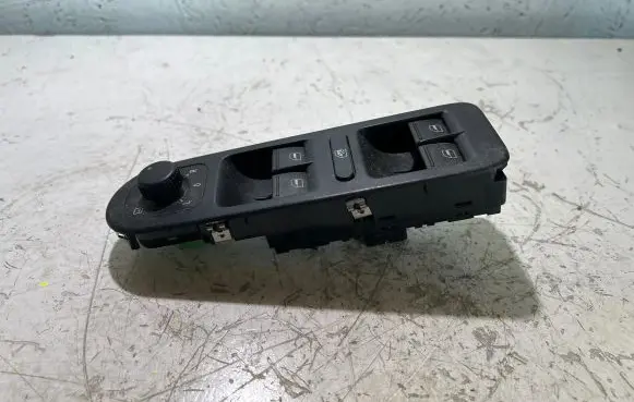 Volkswagen Amarok Electric window control switch 1K4959857C