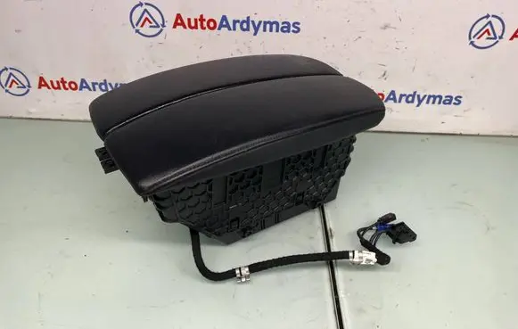 BMW X5 E70 Armrest 6973461 51166973461 6973462