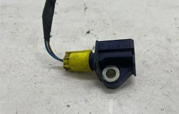 Mercedes-Benz E W212 Airbag deployment crash/impact sensor A2128204926