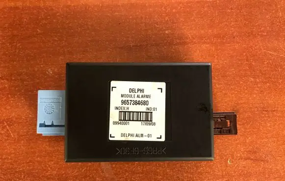 Citroen C4 I Alarm control unit/module 9657384680