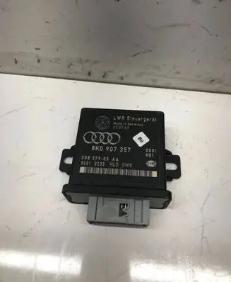Audi A5 8T 8F Light module LCM 8K0907357 00010233 00837905AA