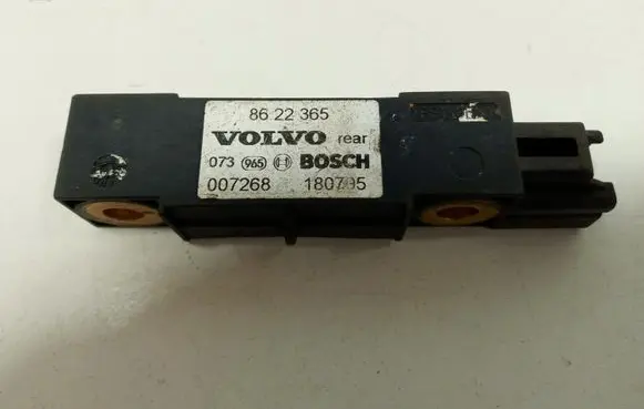 Volvo XC60 Airbag deployment crash/impact sensor 8622365 007268 180795