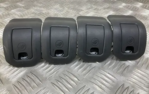 Audi Q3 8U ISOFIX cover 8U0887233B 8U0887187
