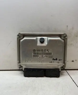 Audi A6 S6 C6 4F Engine control unit/module 8E0907401T