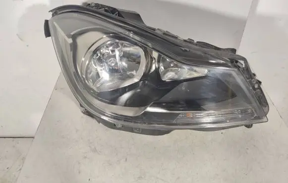 Mercedes-Benz C W204 Headlight/headlamp A2048200039 LE09E6219