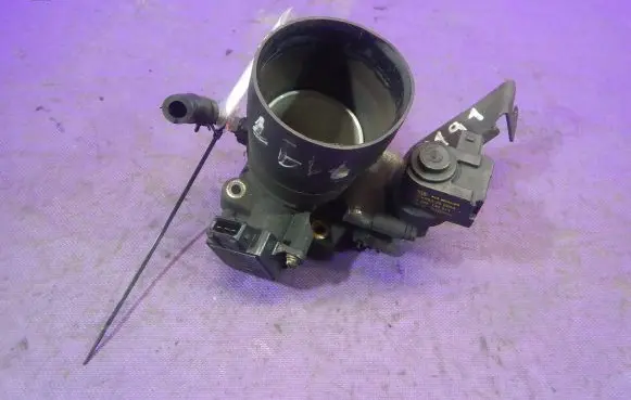 KIA Rio Throttle body valve 0K9A220660A