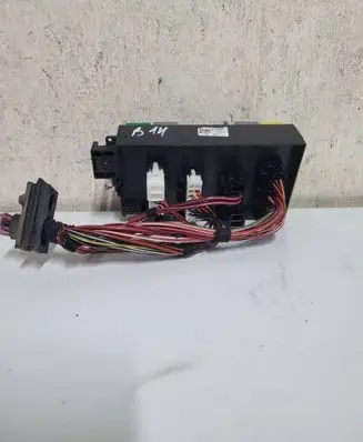 Mercedes-Benz R W251 Fuse box set A1645402972 13602217 01242157