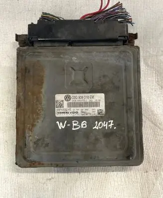 Volkswagen PASSAT B6 Engine control unit/module 03G906018EM 5WP45562AE