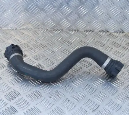 BMW 4 F32 F33 Engine coolant pipe/hose 7811129