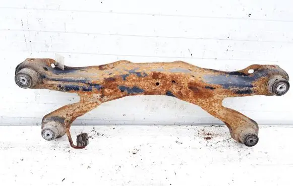 Opel Vectra B Rear subframe 