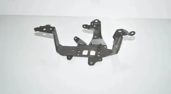 BMW 3 G20 G21 EGR valve cooler bracket 6817999 64216817999