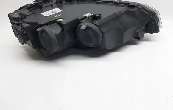Volkswagen Polo VI Headlight/headlamp 2G1941006 2G1941005
