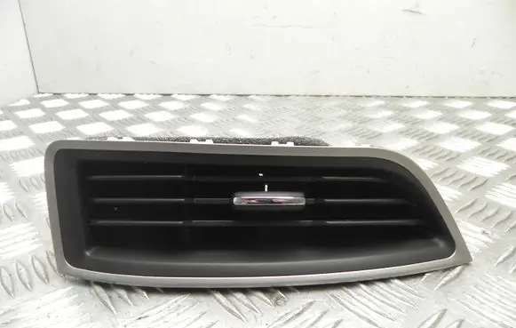 Ford Edge II Rear air vent grill EM2B19C681AL T8531
