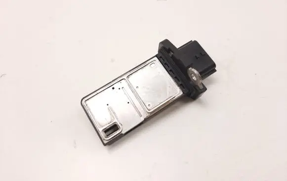 Nissan Navara D40 Mass air flow meter 226807S000