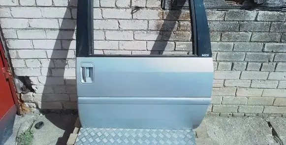 Peugeot 806 Rear door