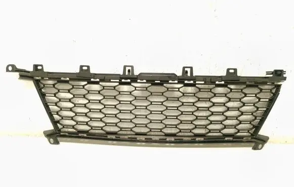 BMW 3 G20 G21 Front bumper lower grill 8069367