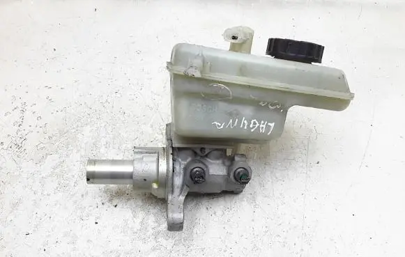 Renault Laguna III Master brake cylinder 0204051440