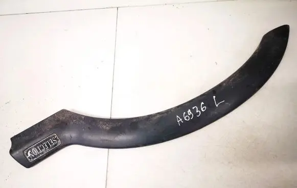 Front arch trim