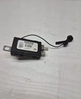 Volvo C30 Antenna control unit 30752169