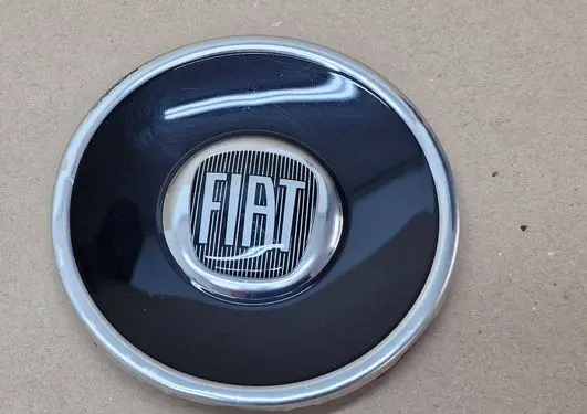 Fiat 500 Manufacturer badge logo/emblem 61924216