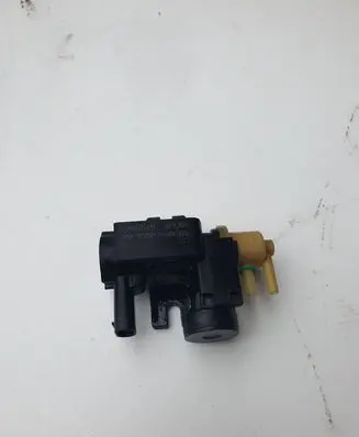 BMW X1 F48 F49 Valve vacuum 8589117 19T304 70693509