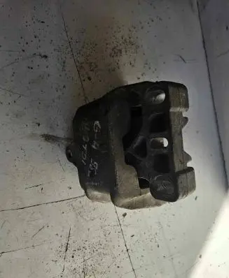 Volkswagen Golf IV Engine mount bracket 1J0199555
