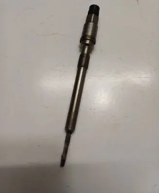 Volkswagen Golf VII Glow plug 03L905061G