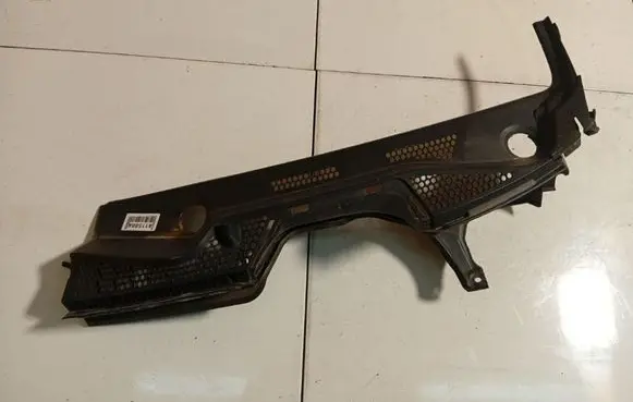 Honda Jazz Wiper trim 74210SAA