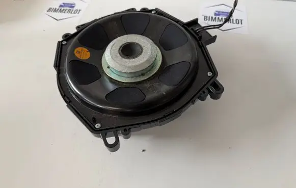 BMW X3 F25 Subwoofer speaker 430407862551 2010157012A 7862551