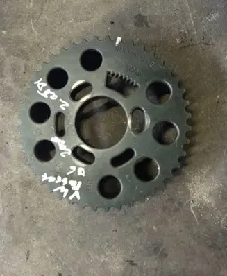 Volkswagen PASSAT B6 Camshaft pulley/ VANOS 038109111E