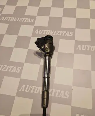 Volkswagen Caddy Fuel injector 04L130277AC 170609 0445110469
