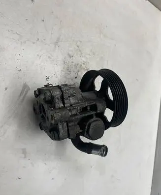 Mitsubishi Outlander Power steering pump