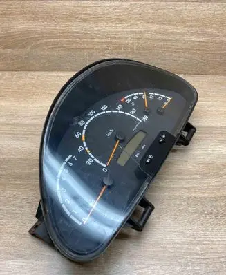 Mercedes-Benz Sprinter W901 W902 W903 W904 Speedometer (instrument cluster) A0014468621