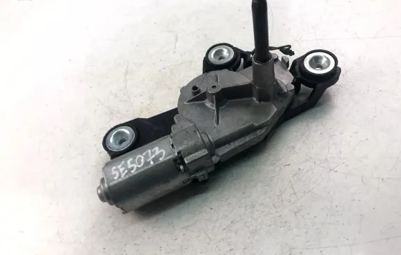 Volvo V50 Wiper motor 31218473