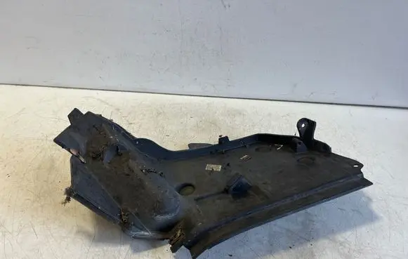 BMW X3 F25 Other engine bay part 7213663