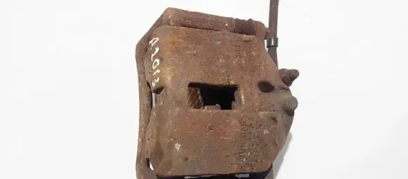 Nissan Primera Front brake caliper 25961