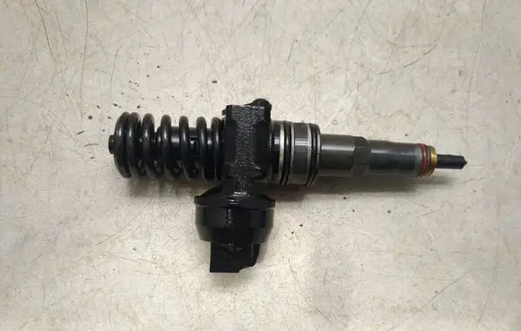Audi A3 S3 A3 Sportback 8P Fuel injector 0414720313
