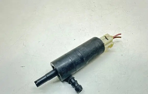 Mercedes-Benz B W246 W242 Windscreen/windshield washer pump 1005053