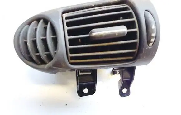 Mercedes-Benz C W203 Dash center air vent grill 2038300254