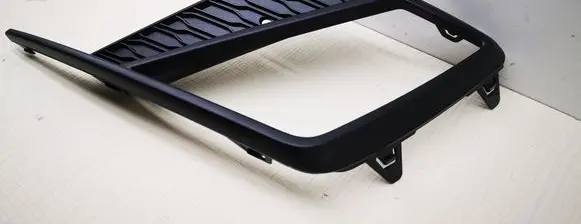Seat Ibiza V (KJ) Front bumper lower grill 6F0853666A