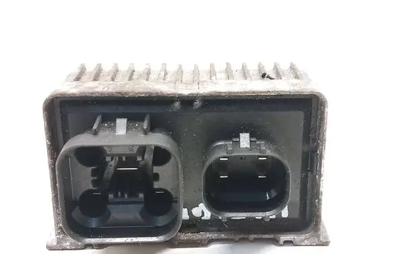 Opel Insignia A Glow plug pre-heat relay 55574293