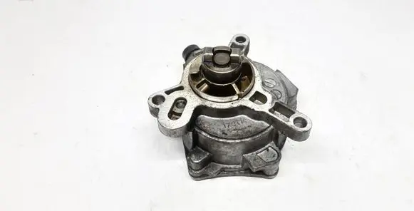 Volvo S60 Vacuum pump 31316688