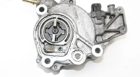 Mitsubishi Outlander Vacuum pump D1711A