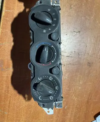 Ford Focus Climate control unit 3M5T19980AD